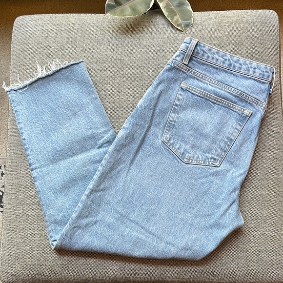 🔹 Topshop Straight leg Light Denim jeans with Distressed hem , Size: 34 - Picture 13 of 17